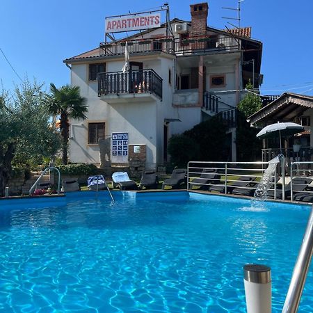 Apartmani Milokanovic Funtana Exterior foto