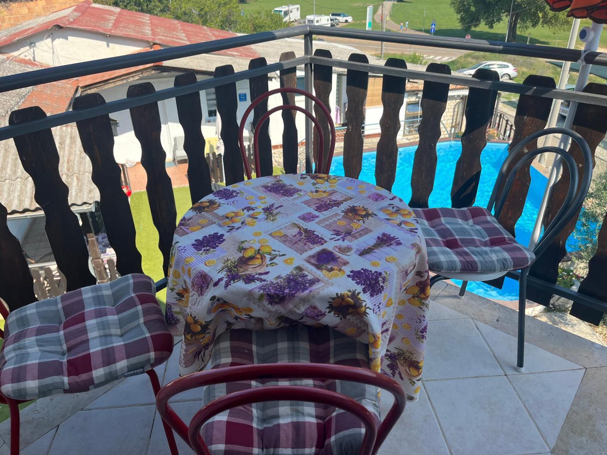 Apartmani Milokanovic Funtana Exterior foto